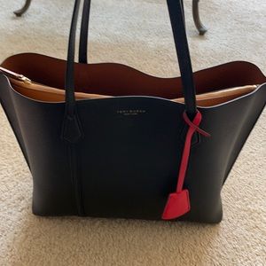 Tory Burch Triple Compartment Perry Tote Black